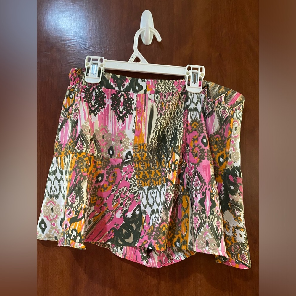 Elan High-Waist Printed Shorts in Pink, Orange & Cream